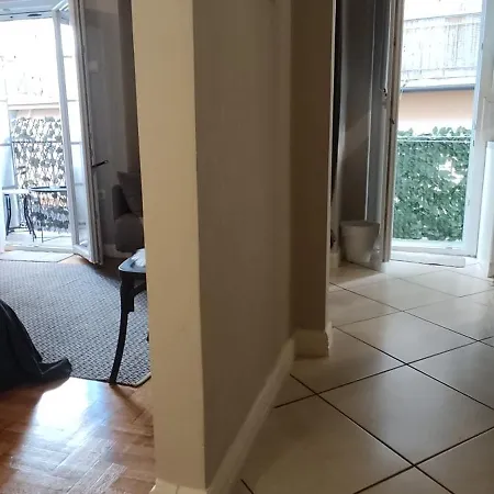 Myron,athens - Cozy & King-size Bed Apartment
